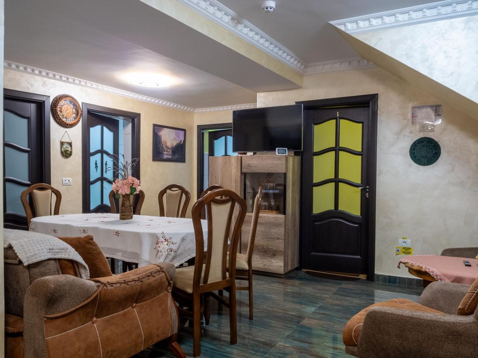 Casa Nicolas Buşteni 外观 照片